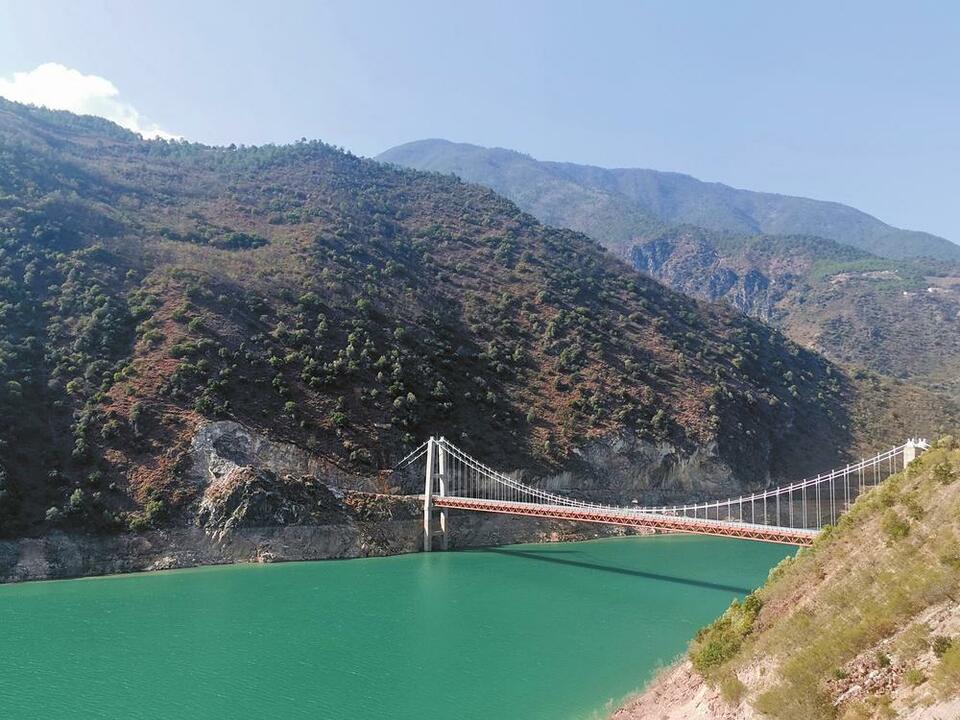 怒江蘭坪：瀾滄江上架起幸福橋_fororder_da4f1