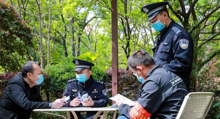 昆明西山：“警網”雙向融合，一個網格員就是一名平安哨兵_fororder_4
