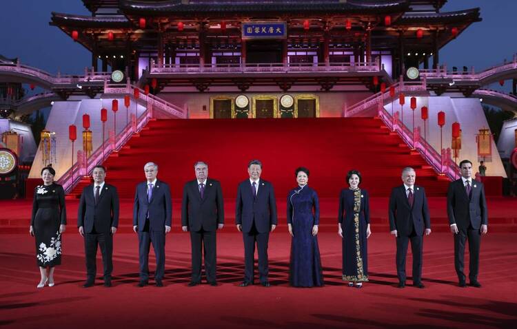 鑒往知來，跟著總書記學歷史丨古城西安，遞出開放新名片
