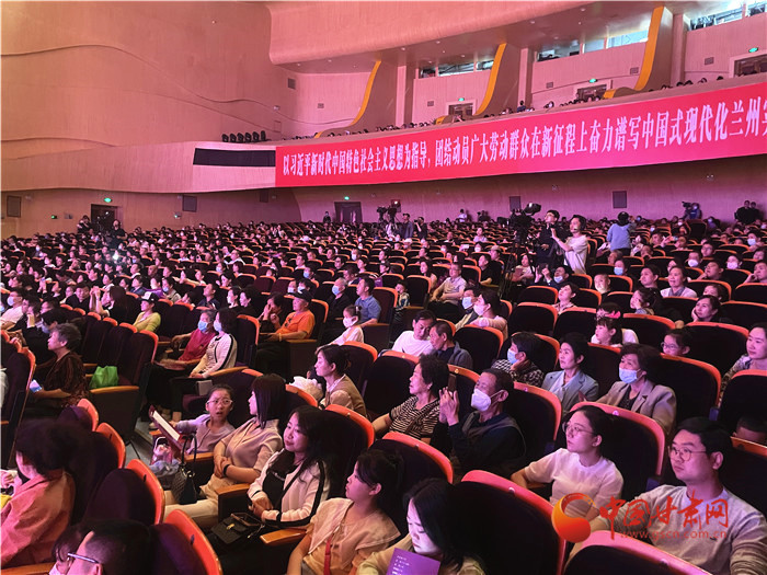 【蘭州】蘭州市少年兒童慶祝“六一”國際兒童節暨蘭州市少年宮成立60週年文藝演出舉行_fororder_3