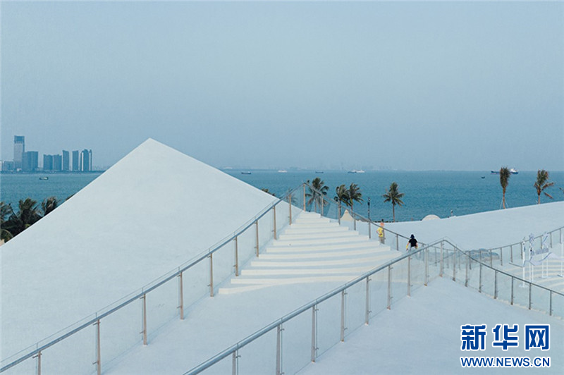 海口灣“天空之山”驛站：一道靚麗的城市風景線_fororder_20230801007