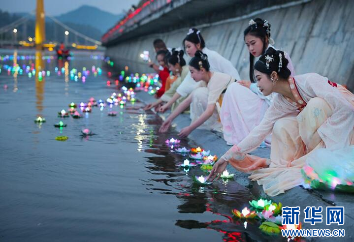 湖北鄖西：七夕習俗煥發新的生機