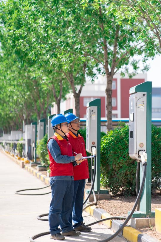 State Grid Shaanxi Offers Considerate Services to Empower Millions of Households_fororder_圖片4