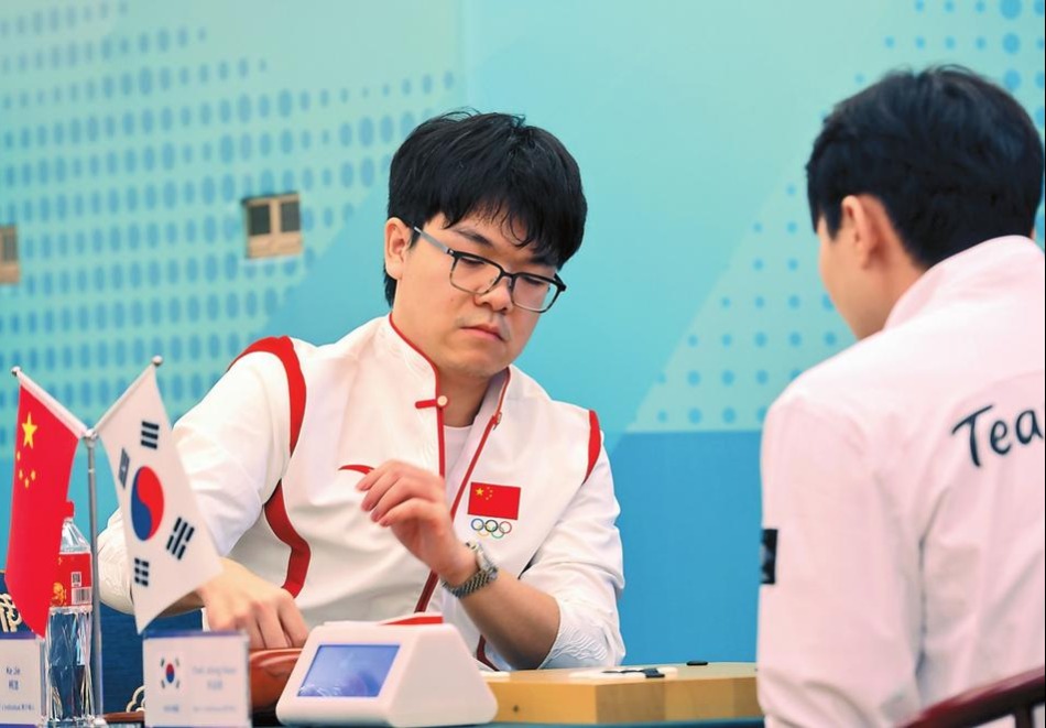 雲南選手柯潔七連勝闖進亞運會圍棋個人賽半決賽_fororder_dc