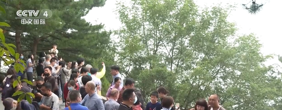 全國交通客流持續高位運行 各地多舉措保障出行安全
