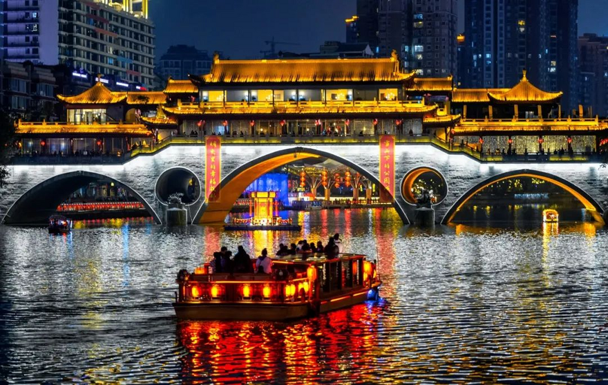 Chengdu Park and Greenway System Receives Over 6 Million Visitors During the Mid-Autumn Festival and National Day Holiday_fororder_圖片2
