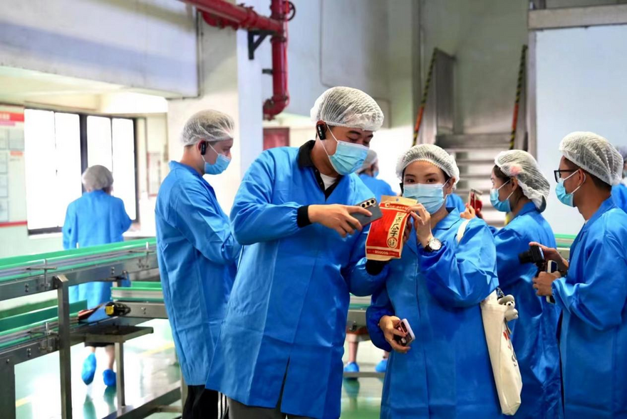 [Daka China 2023] 'Tasting Happiness': Foreign Internet Vloggers' Trip to ChaCha Food_fororder_圖片2