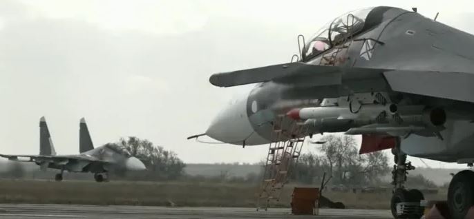 俄黑海艦隊戰機“獵殺”烏軍無人艇