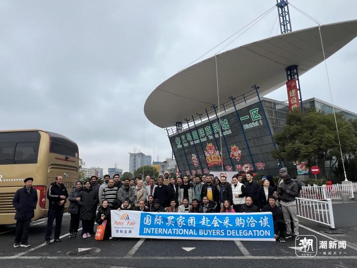 欣欣向“龍”喜迎四海賓朋 全球最大小商品市場開市_fororder_1760153629337206798_720px