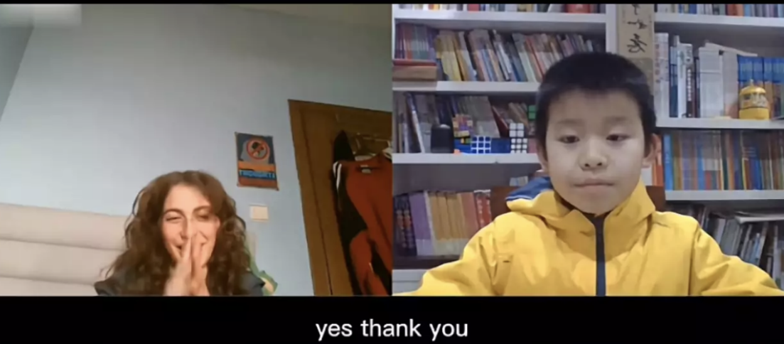流暢英文對話國外網友！新時代好少年姐弟同心講好中國故事_fororder_圖片6