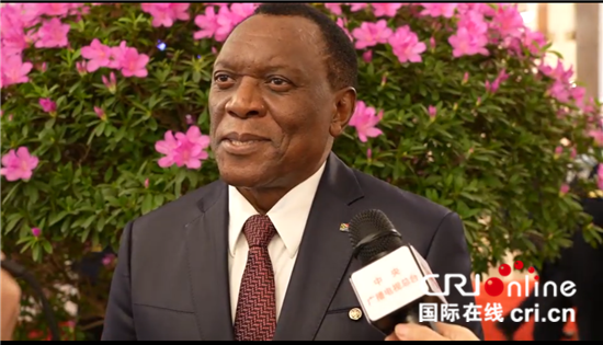 多國駐華使節旁聽全國政協十四屆二次會議開幕會   期待同中國發展更為深入的合作關係_fororder_f9852b396a594412a7f5a69ad03c4993
