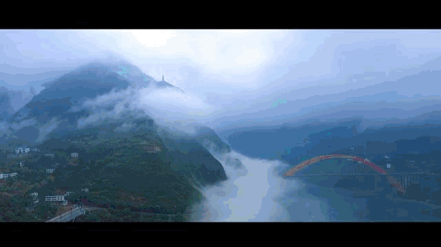 時政鏡距離｜何以山城