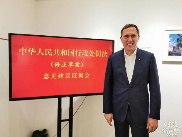 四中全會剛剛落幕，習近平赴滬“點穴”調研