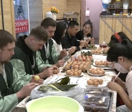 深度民俗遊“圈粉”外國遊客 感受中華傳統文化魅力