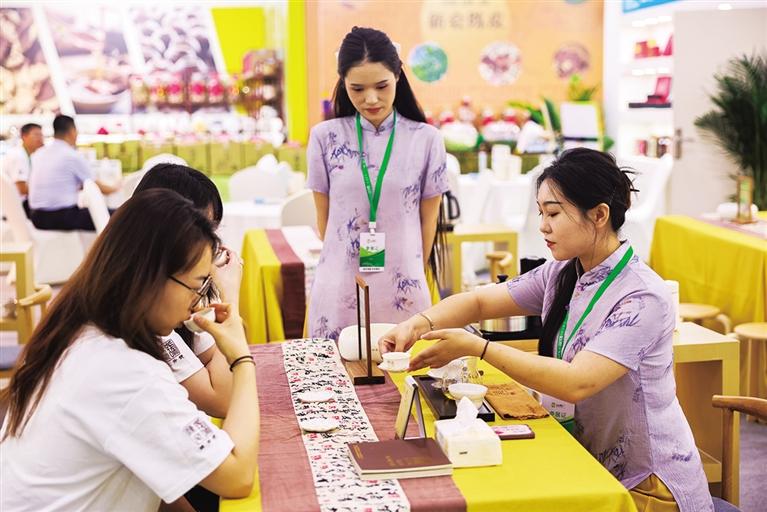 2024第十二屆中國（呼和浩特）茶産業博覽會開幕_fororder_晚報2