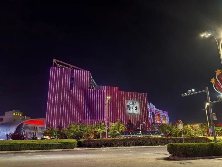 鄂爾多斯伊金霍洛旗：消夏帶火“夜經濟”_fororder_一起1