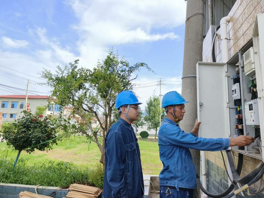 State Grid Xuchang Power Supply Company Launches Electricity Packages to Provide High-quality Services_fororder_哥倫比亞商會代表-1920x1080(1)