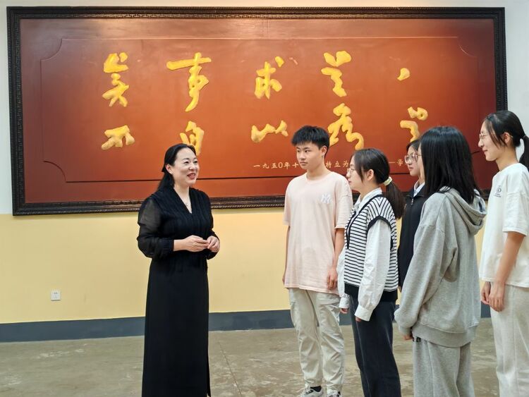 習近平總書記關切事｜創新打造思政“金課”
