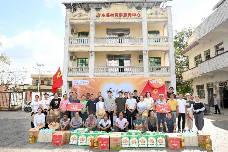 微光行動 點亮希望——中國體育彩票彰顯公益力量助力海南災後重建_fororder_11