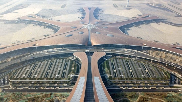 New Beijing airport uses cutting-edge blind landing equipment amid low visibility
