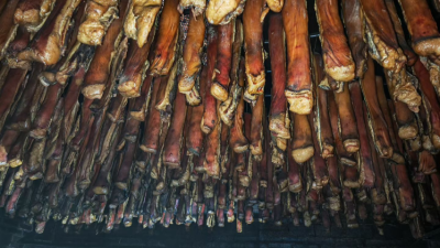 Shaoyang, Hunan: "King of Cured Meats" Helps Take Miao Cured Flavors Nationwide