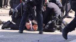 新華網國際看點｜美新一屆政府執政近一年，給世界帶來了什麼？