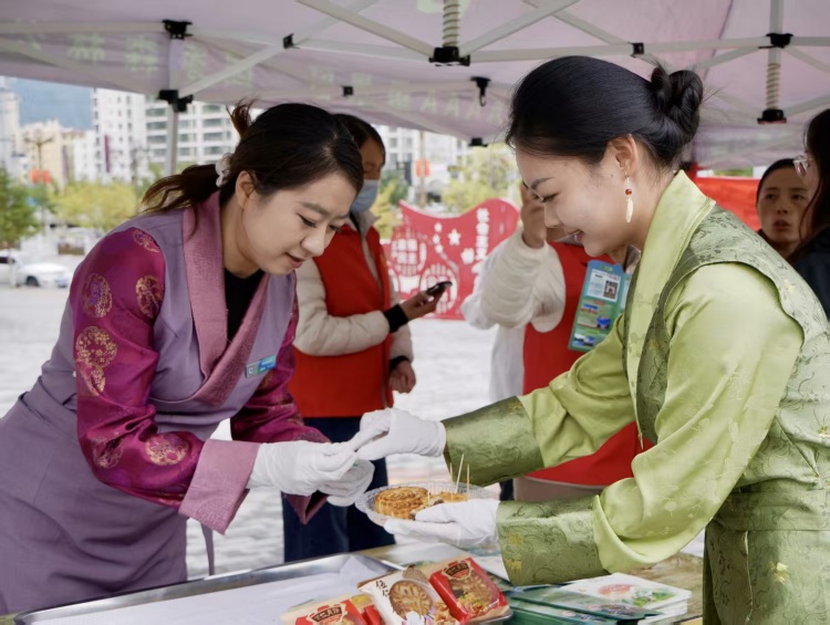 隴南宕昌:“智慧+服務”繪就文旅融合新圖景_fororder_790f654d1105596a399900e7425d636c