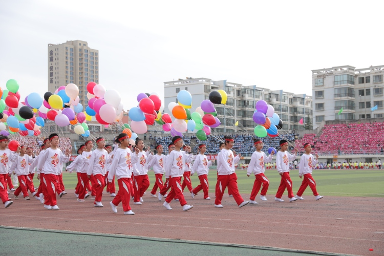 天水市秦安縣第四屆中小學生運動會開幕_fororder_開幕式.JPG