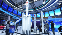 從深空探索到太空旅遊 外媒熱議中國系統佈局航天新賽道_fororder_火箭