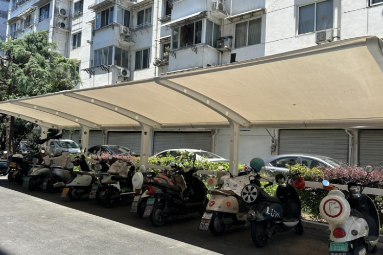 黃山市徽州區：智慧充電樁進小區 居民生活“滿電”啟航_fororder_圖片1