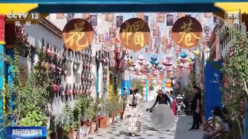 砥礪奮進七十載 天山南北譜華章丨庫車小巷會“唱歌” 新疆新玩法喚醒好風光