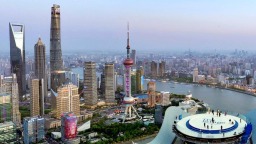 外媒聚焦中國“十四五”成就，期待“十五五”助力全球經濟