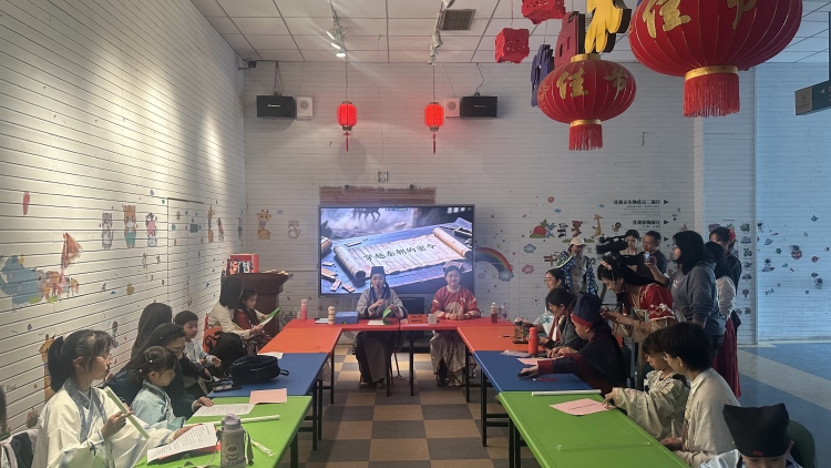 “角色扮演+任務驅動”甘肅省博物館沉浸式文化體驗活動受熱捧_fororder_727610cdc3ea4f163e6d35e799675b3
