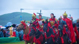 軍馬文化·狼渡草原馬産業經貿交流會開