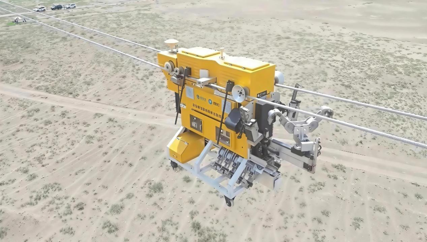 Domestically Produced Robot Achieves Unmanned High-Altitude Power Operations_fororder_圖片2