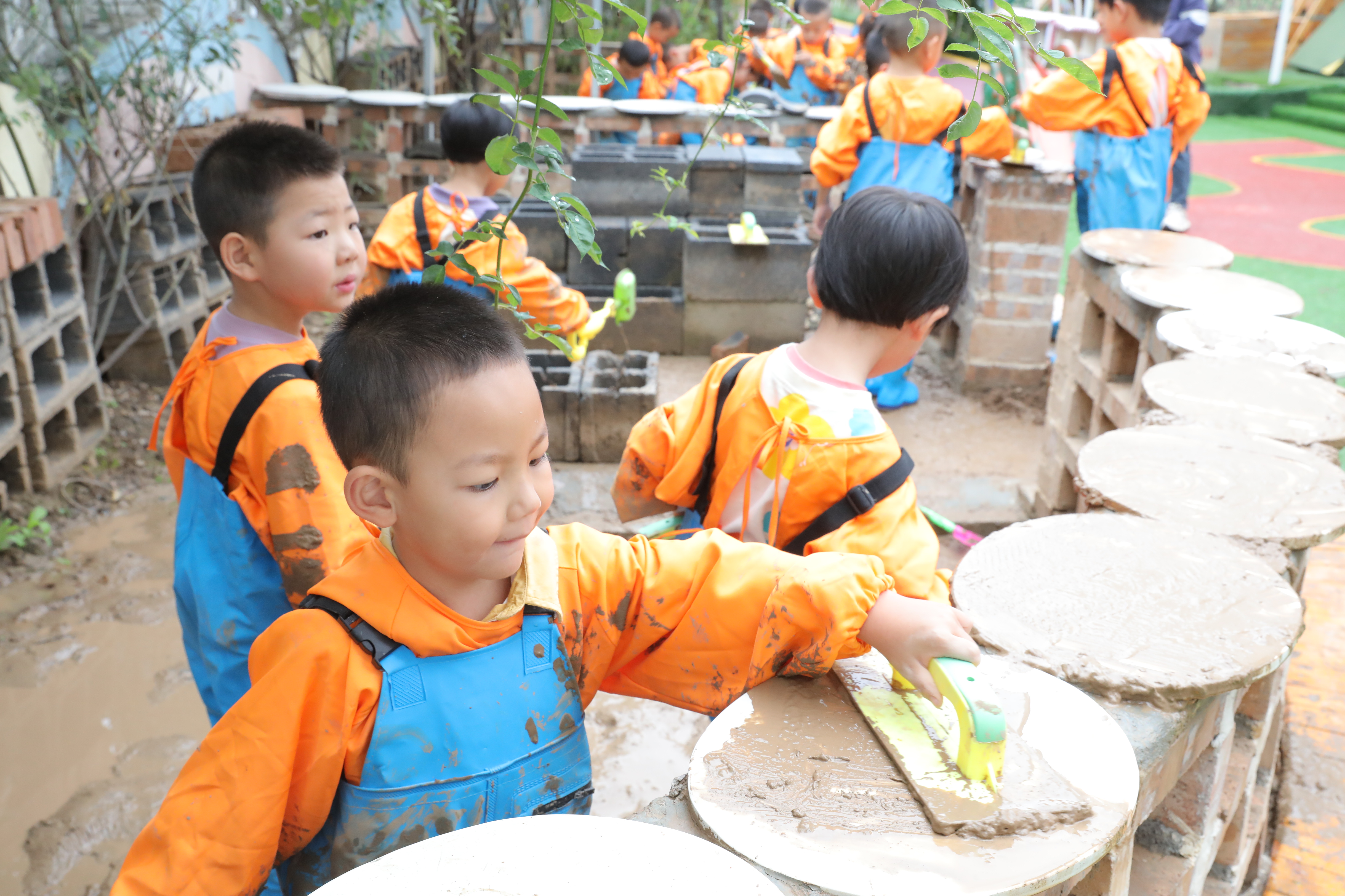 泥土遊戲玩出快樂“味道” ——清水縣第四幼兒園自然融合實踐課程掠影_fororder_467A8761.JPG