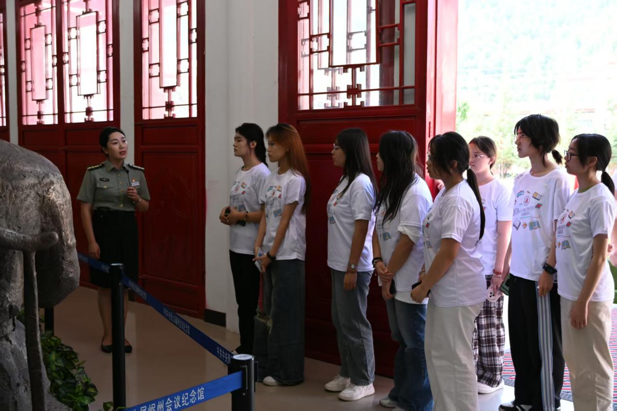 蘭州財經大學:“三下鄉”團隊赴定西岷縣 觸摸紅色印記 探尋藥鄉新篇_fororder_圖片2