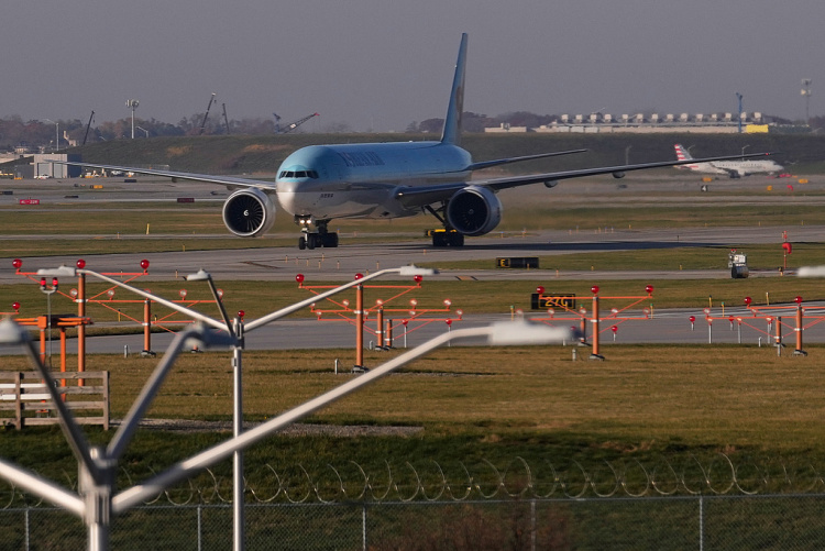 政府“停擺”致全美7日約千架次航班被取消