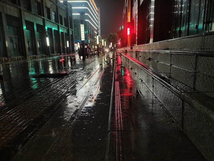 定西：人工增雨緩旱情_fororder_111