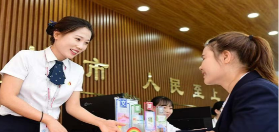 創新開展政務服務三進專項行動 推動“高效辦成一件事”走深走實_fororder_圖片2