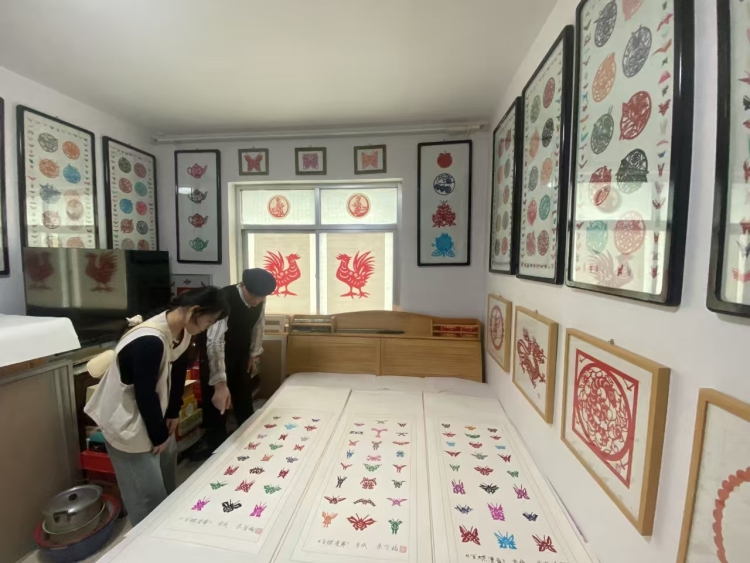 天水甘谷：剪紙藝人朱有福的“蝶變”與鄉土新願_fororder_微信圖片_20250522085004