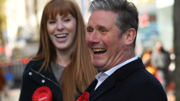 副首相下臺 工黨遭新興黨衝擊 英國政壇碎片化加劇
