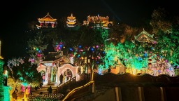 天水秦安：燈耀鳳山 韻傳民俗