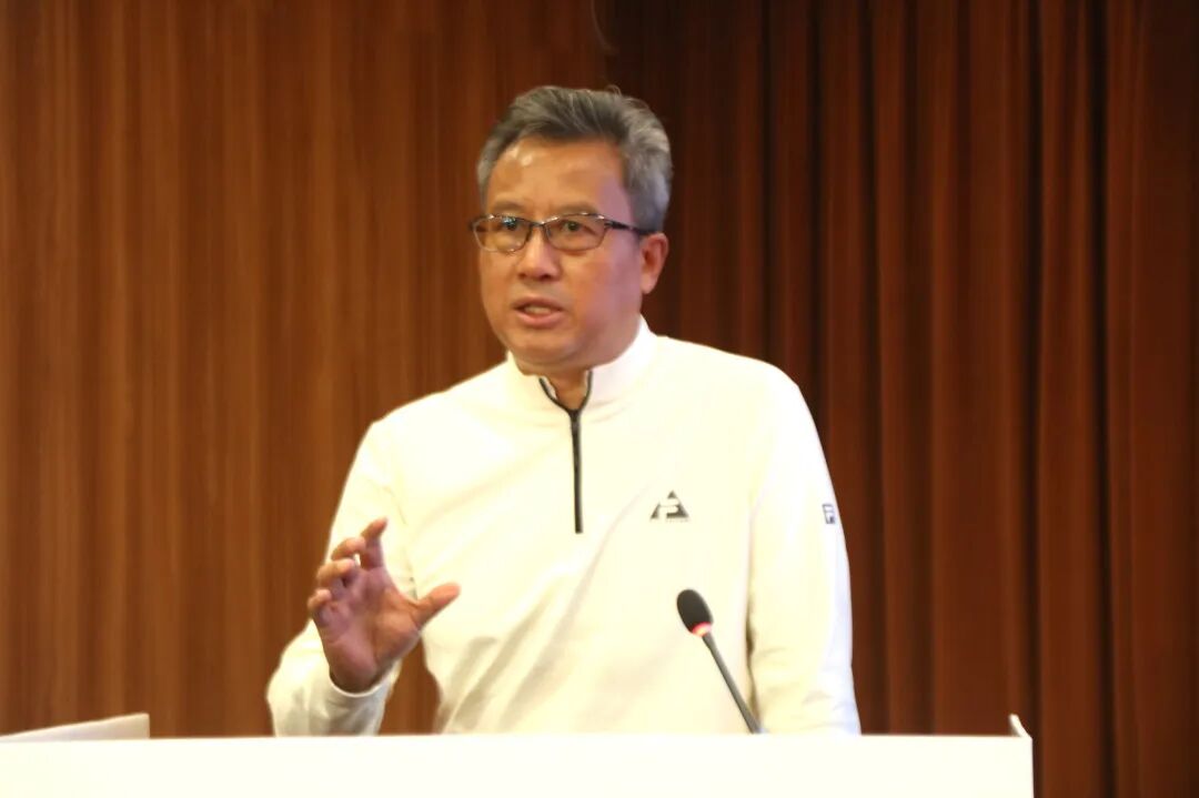 全國教育專家聚首康巴什，共論教育創新之道_fororder_微信圖片_2025-10-22_093544_617