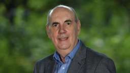 英國專家：期待“十五五”規劃助力全球穩定與共贏發展 開拓英中合作新機遇