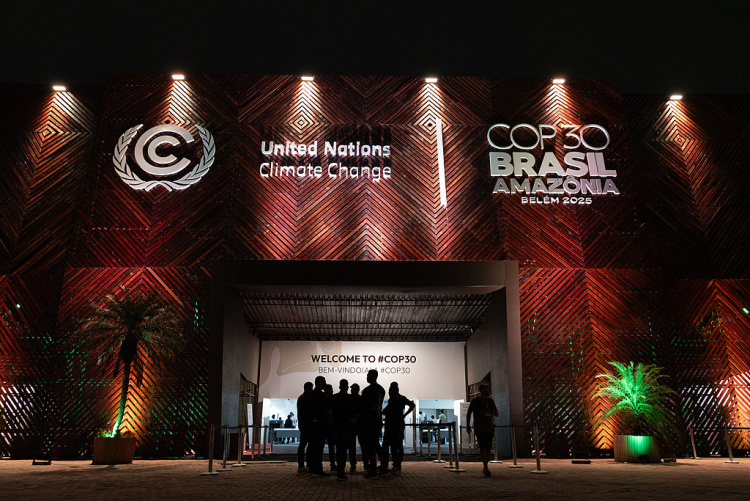 閃評丨美國一再缺席重要國際會議 凸顯單邊主義破壞國際秩序