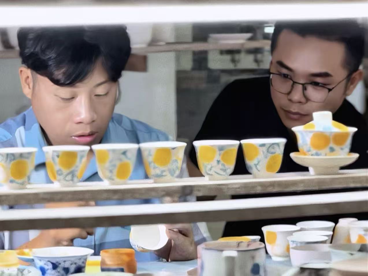 瓷載橘香 湖南洞口宋窯手藝人與師父“爆改”洞口宋瓷_fororder_1