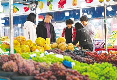 節前消費市場供需兩旺_fororder_4246554_wt_1758982010191_b