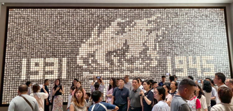 鐘華論：在民族復興征程上奪取新的偉大勝利——紀念中國人民抗日戰爭暨世界反法西斯戰爭勝利80週年_fororder_11