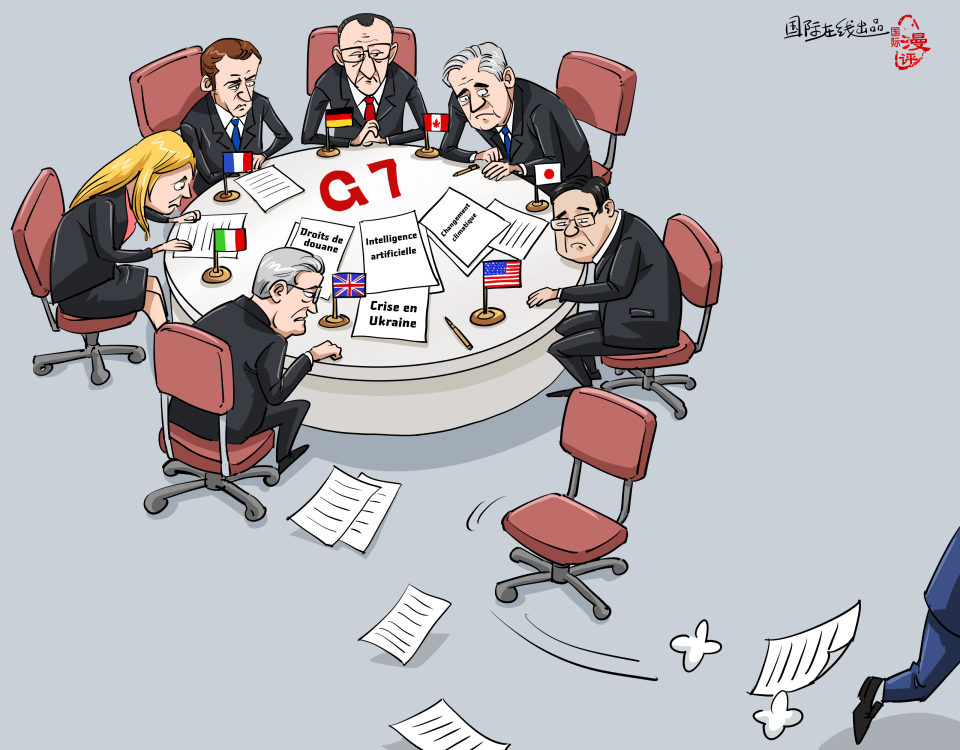 【Actualité en caricatures】 Partir est la meilleure stratégie_fororder_法